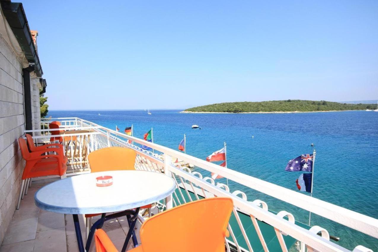 Guesthouse Gradina Lovište エクステリア 写真