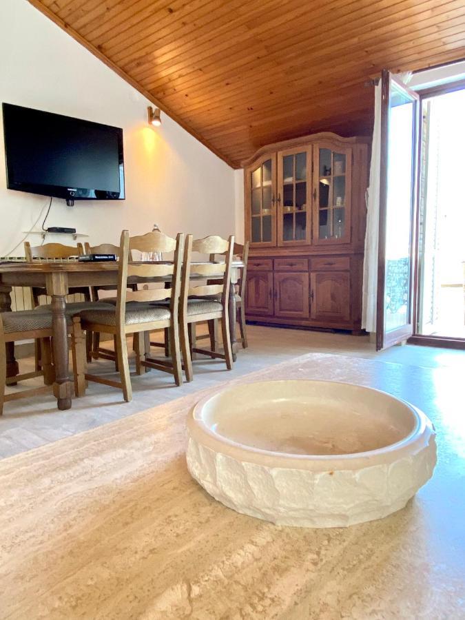 Guesthouse Gradina Lovište エクステリア 写真
